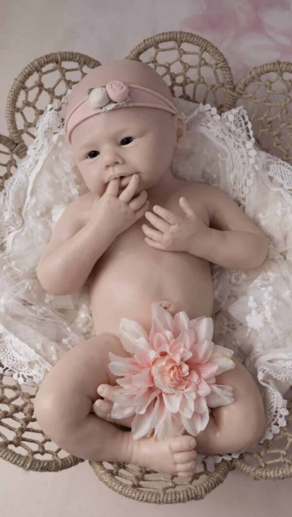 Bow FULL BODY SILICONE Lifelike Reborn Baby Doll Drink and 